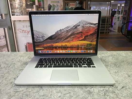 MacBook Pro Retina, 15 - Mid 2015 image 8