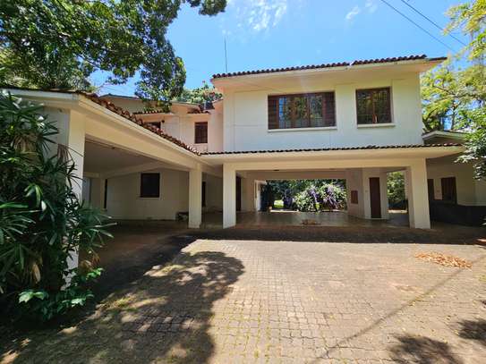 4 Bed House with En Suite in Nyali Area image 36