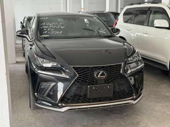Lexus NX300 F sports 2019 image 2