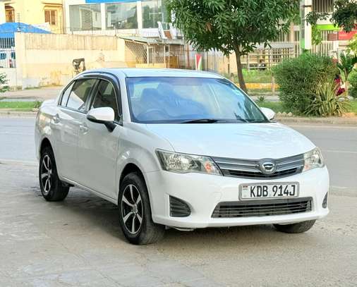 Toyota Axio KDB white image 2