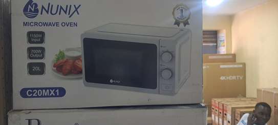 Nunix C20MX1 20 Litres microwave oven image 1