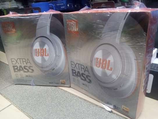 superb quality JBL Harman Extra Bass MDR-730BT Bluetooth Headphone image 1