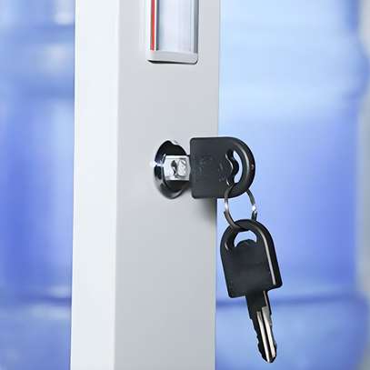 Office Cabinet: Secure 2 Door Metallic Filing Cabinet image 5