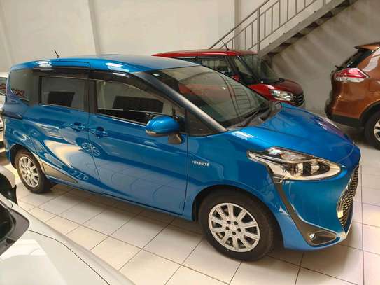 Toyota sienta 360camera image 6