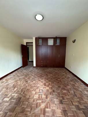 3 Bed Apartment with En Suite at Muringa Road image 21