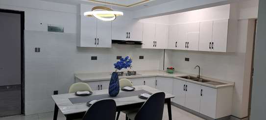 2 Bed Apartment with En Suite in Kilimani image 3