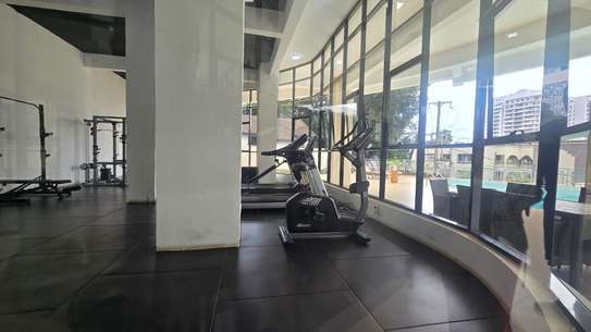 2 Bed Apartment with En Suite in Riverside image 6