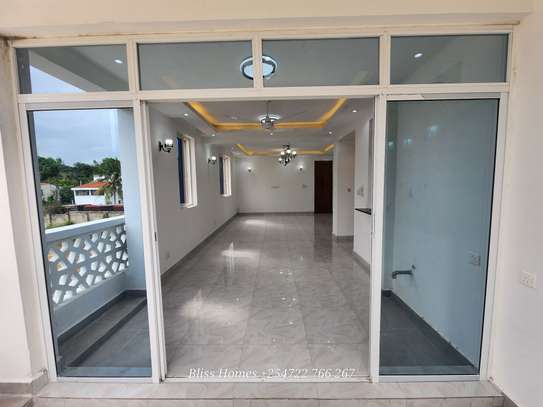 3 Bed Apartment with En Suite at Opp Simba Road image 17