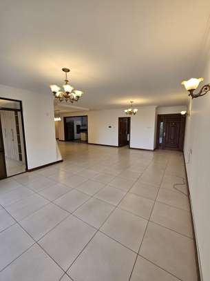 4 Bed Apartment with En Suite at Spring Valley image 2