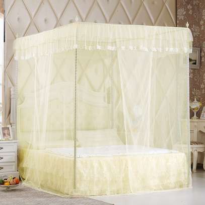 European Court Style 4 Stand Mosquito Net image 2
