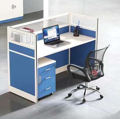 Office Desk:  One-Seater Modern Workstation image 5