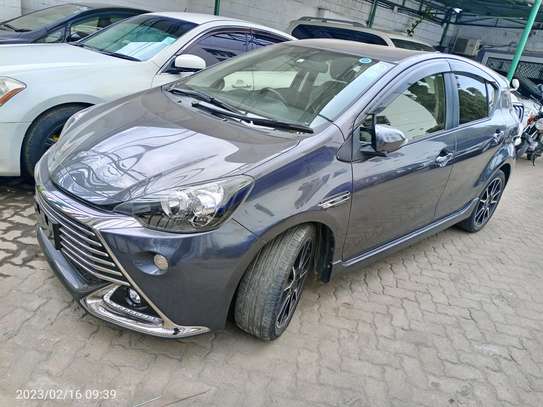 Toyota Aqua G's Grey image 8