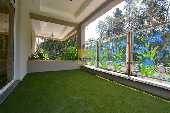 4 Bed Townhouse with Garden in Spring Valley image 14