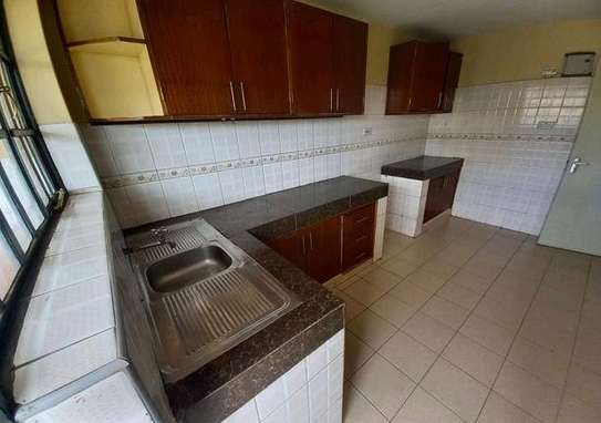 THINDIGUA SPACIOUS 2 BEDROOM MASTER ENSUITE APARTMENT TO LET image 4