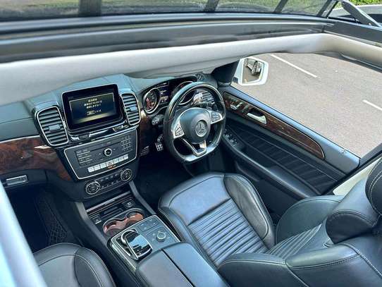 2016 Mercedes Benz GLS 350 diesel image 5