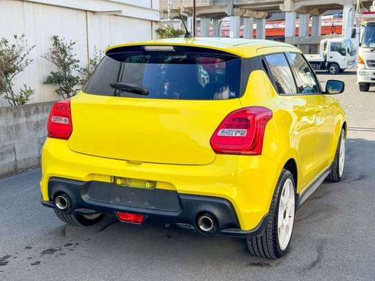 Suzuki swift sport and manual 6 image 3