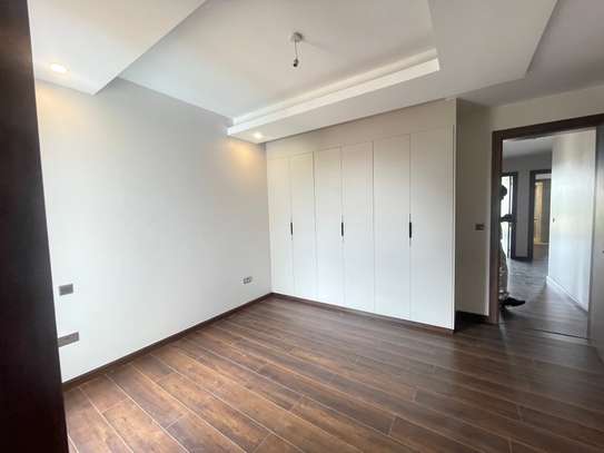 3 Bed Apartment with En Suite in Westlands Area image 15