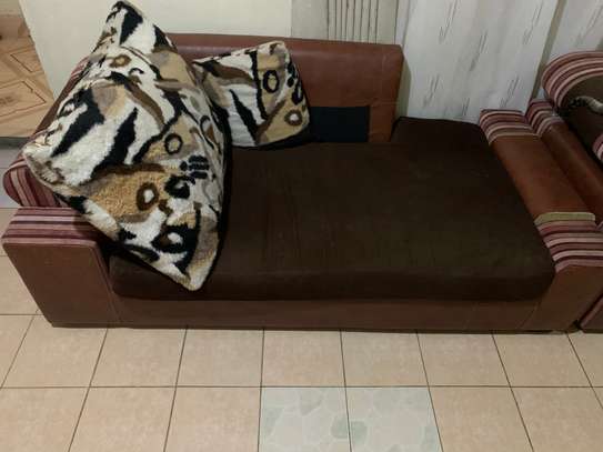 L-shaped, 2 seater and 1 seater sofa set image 3