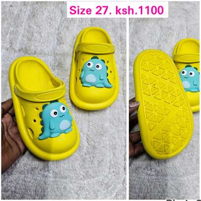 Quality crocs image 3
