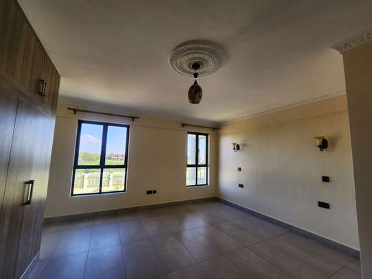 6 Bed House with En Suite in Tatu City image 14