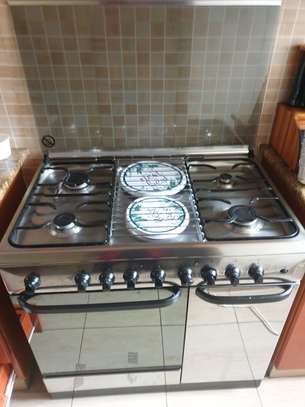 Gas Cooker with Oven image 2