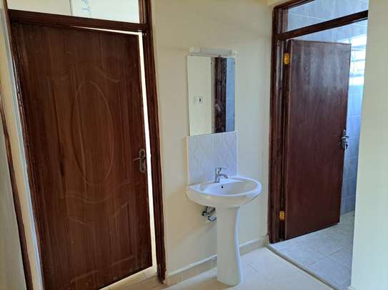 Modern 3 Bedroom Bungalow in Gikambura image 9