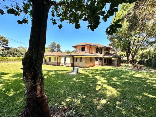 4 Bed Villa with En Suite in Karen image 1
