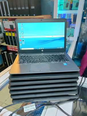 HP EliteBook 820 G1 Core i5 @ KSH 21,000 image 2