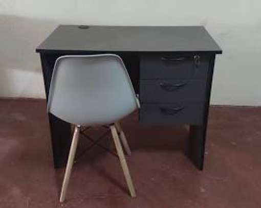 Study desk with emes chair image 8