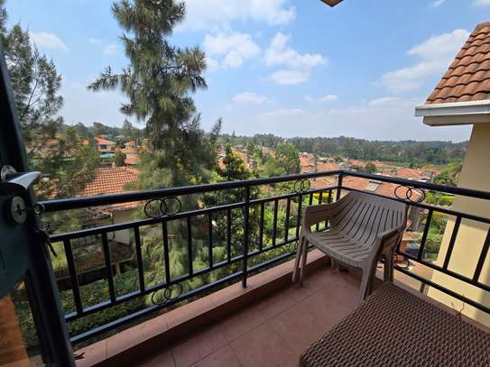 2 Bed Apartment in Ridgeways image 1