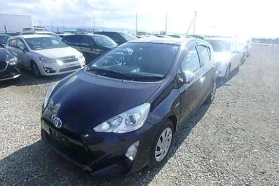 TOYOTA AQUA (MKOPO/HIRE PURCHASE ACCEPTED) image 2
