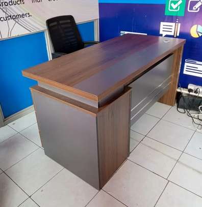 Executive Desks : Executive Office Desk with Drawers image 6