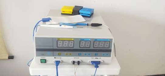 Electrosurgical Generator  MACHINE  Price in nairobi,kenya image 3