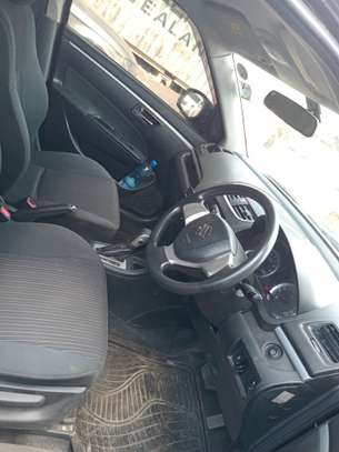 Suzuki Swift image 2