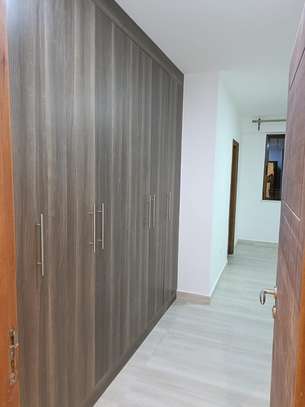 4 Bed Apartment with En Suite at 1St Parklands image 4