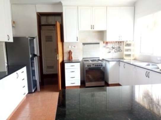 Furnished 3 Bed Apartment with En Suite at Kilimani image 9