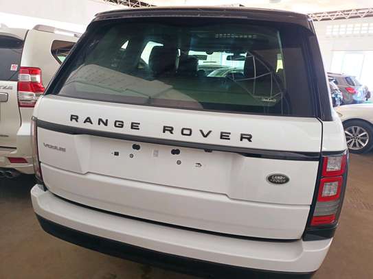 Ranger Rover Vogue 2016 image 2