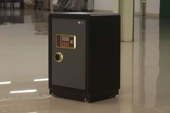 Secure Automatic Safe: 60kgs Fireproof Office Safe image 1