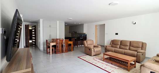 3 Bed Apartment with En Suite in Lavington image 1