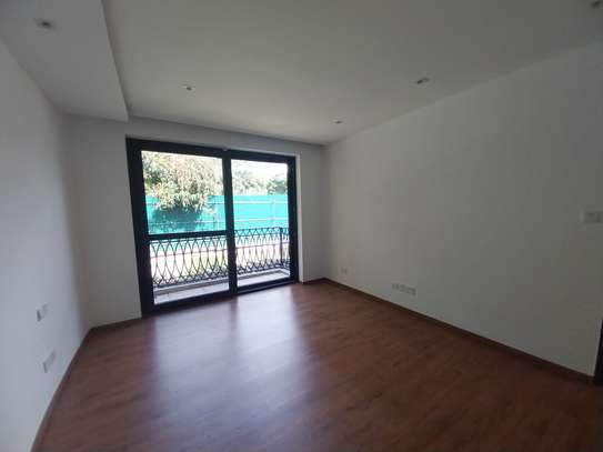 4 Bed Townhouse with En Suite at Peponi Rd image 12