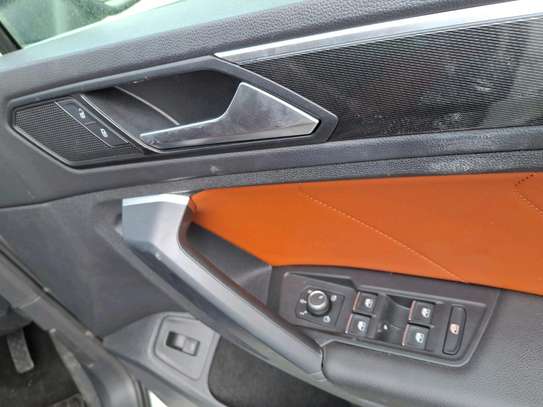 Volkswagen Tiguan Sunroof White TDI 2018 2000cc image 7