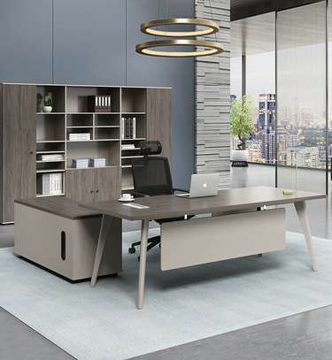 Modern Wooden Executive Desk – Stylish Office Table image 6
