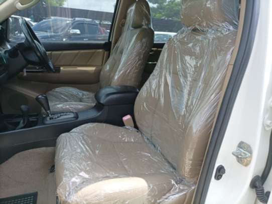 Toyota Fortuner 2014 For Sale!! image 2