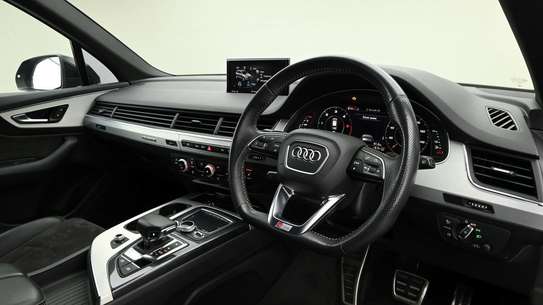 2019 Audi Q7 TDI image 2