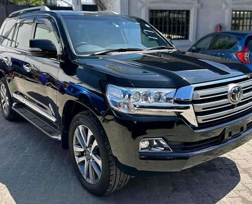 Toyota Land Cruiser Prado V8 2016 Model. in Mombasa | PigiaMe