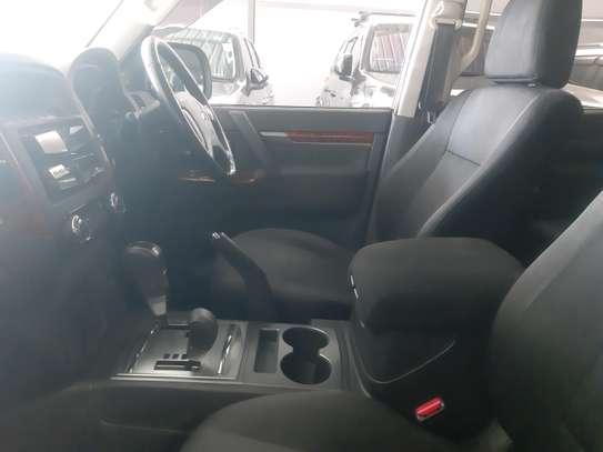 Pajero Exceed 7 seater image 6