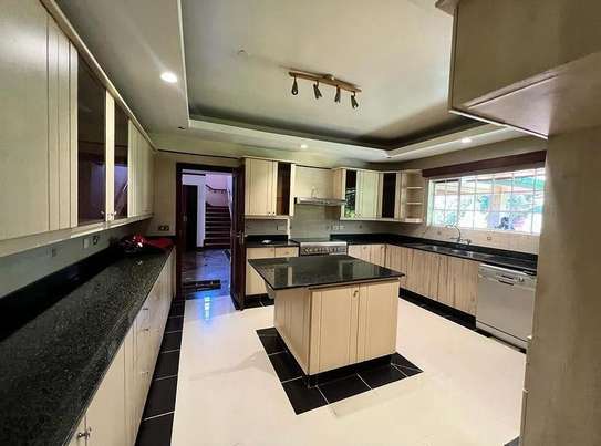 5 Bed House with En Suite in Lower Kabete image 17