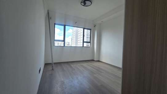 3 Bed Apartment with En Suite in Lavington image 8