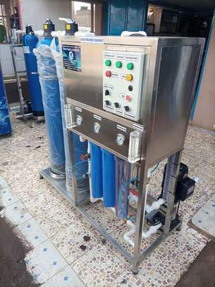 Reverse osmosis water purification system image 3