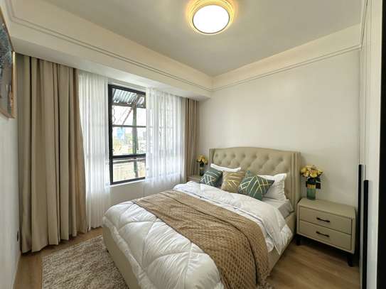 2 Bed Apartment with En Suite at Lavington image 11